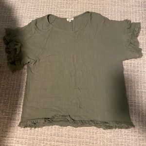 Umgee Women's Ruffle Sleeve Frayed Hem Top